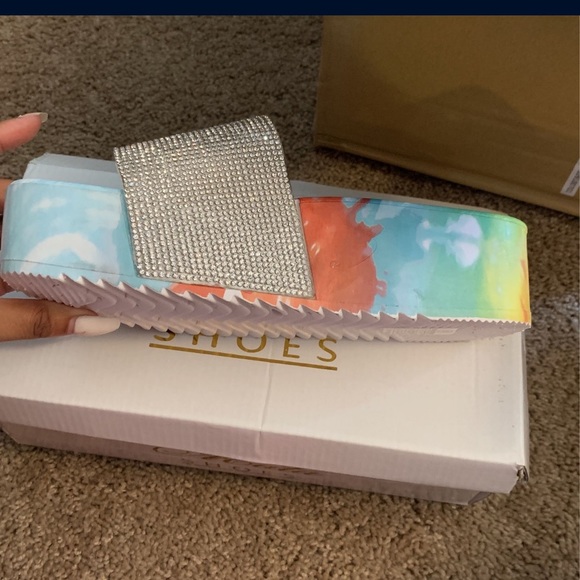 Rainbow slides - Picture 3 of 3